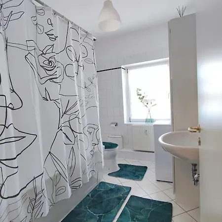 Designerwohnung In *